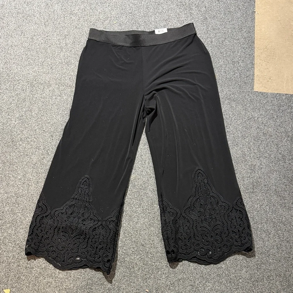 Alfani Black Lace Hem Pants - Picture 3 of 4